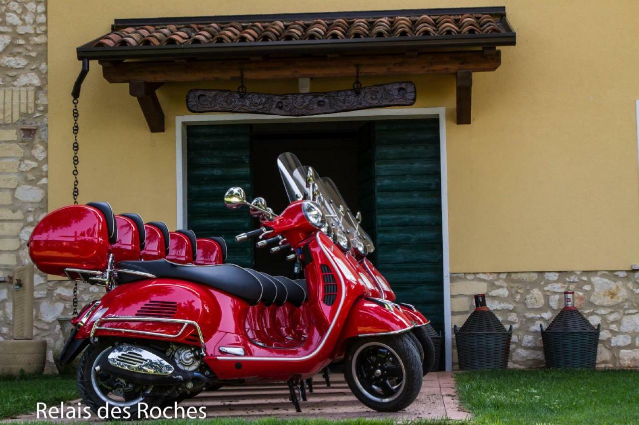 Relais Des Roches Acomodação com café da manhã Sona Exterior foto